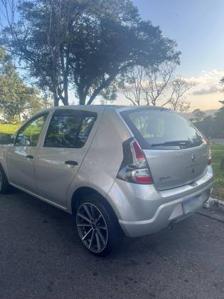 RENAULT SANDERO 1.0 EXPRESSION 16V FLEX 4P MANUAL
